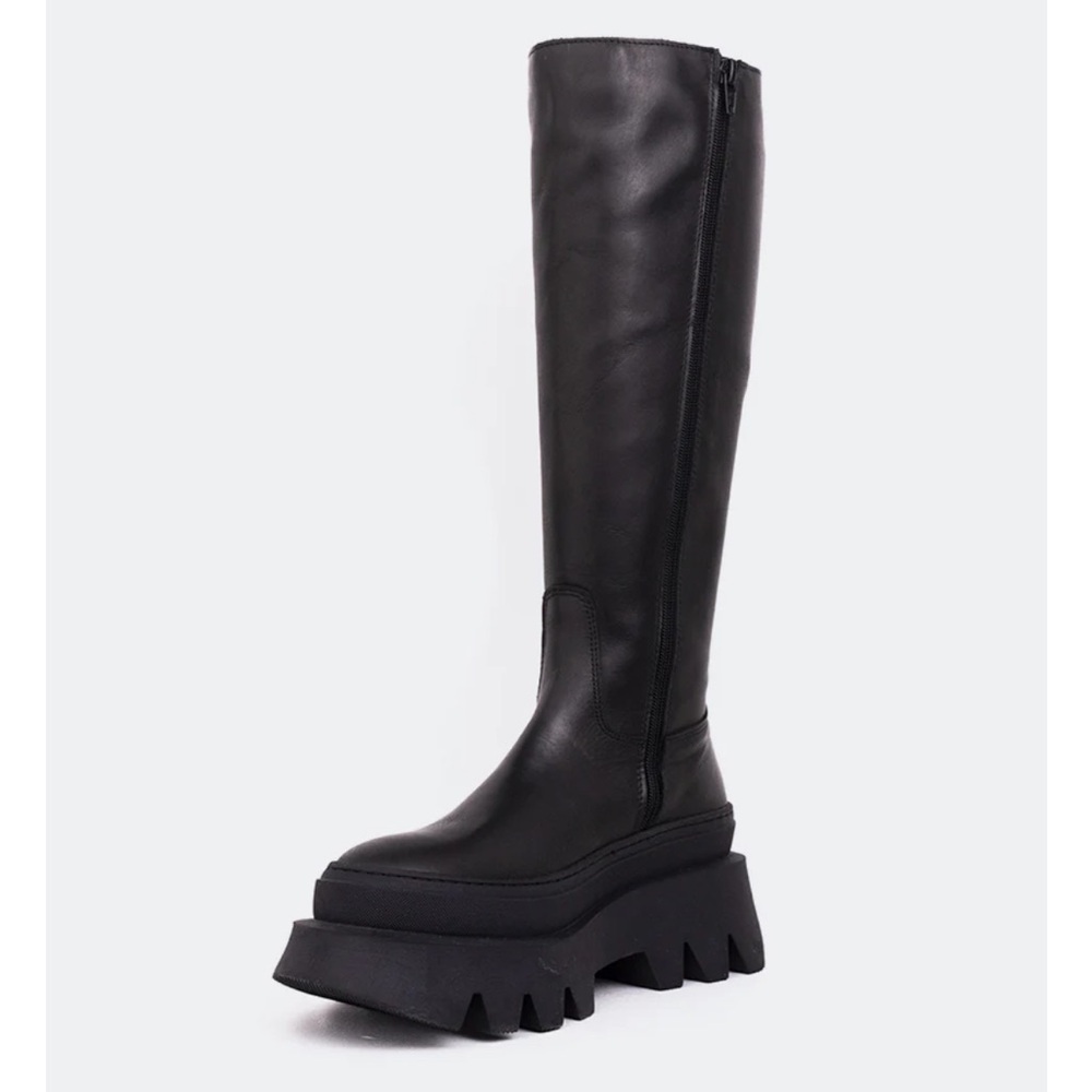 Knee high boots L’Intervalle Size 10
